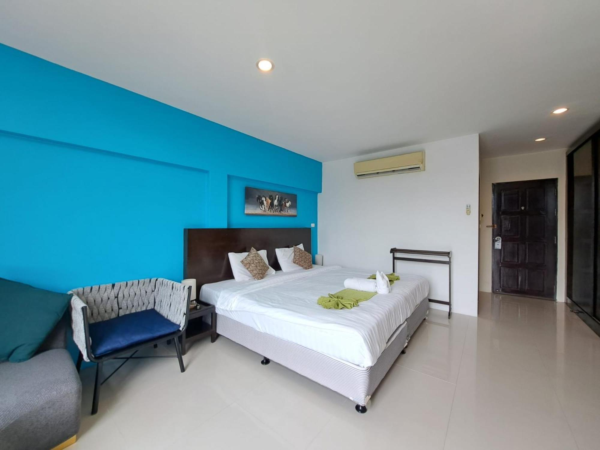 Baan Oui Guest House - Nai Harn Phuket Luaran gambar