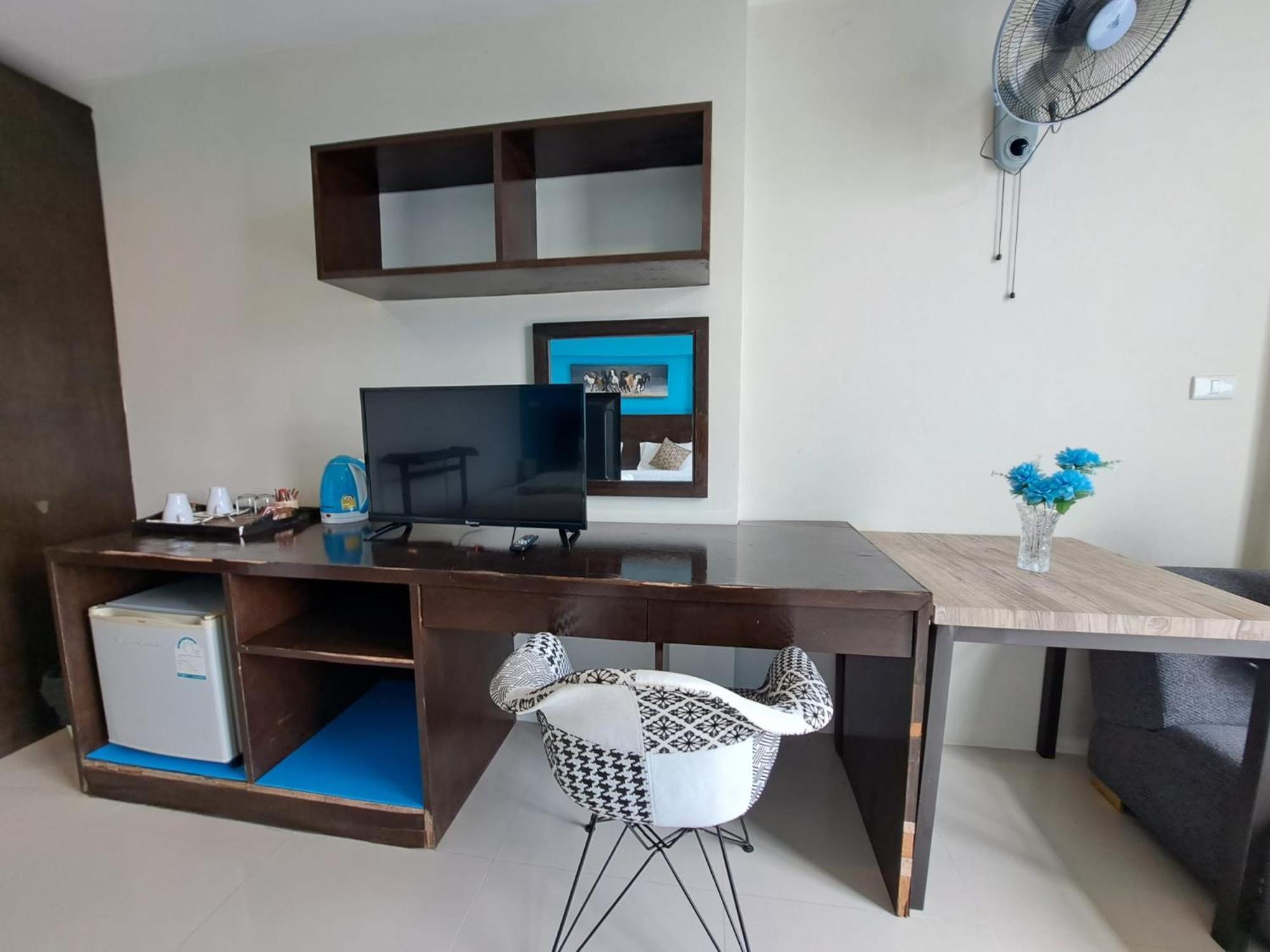 Baan Oui Guest House - Nai Harn Phuket Luaran gambar